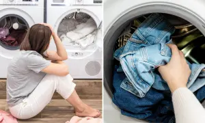 Trött kvinna sitter vid en torktumlare. En hand stoppar in jeans i en annan torktumlare. Torktumla polyester kan vara knepigt.