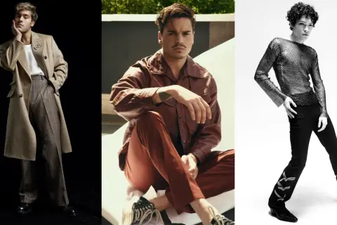 Tre manliga influencers visar upp sina unika stilar inom mode. En bär en beige rock och rutiga byxor, en annan en brun läderjacka och rostfärgade byxor, och den tredje en glittrig topp och svarta byxor.